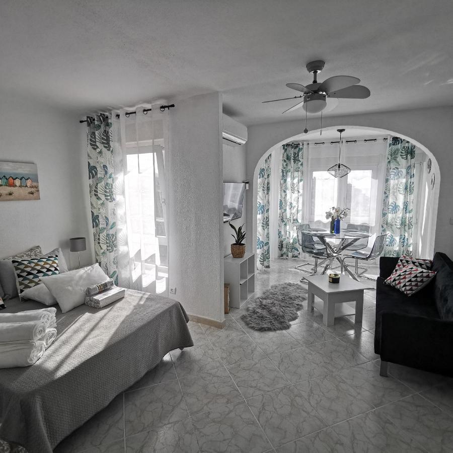 Estudio Algarrobo Costa Luaran gambar